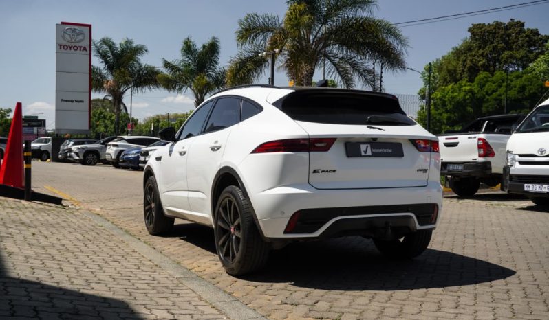 
								Jaguar E-Pace D200 AWD R-Dynamic Black full									