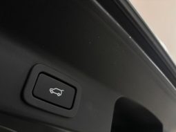 
										Jaguar F-Pace 2.0 D R Sport Awd (177kW) full									