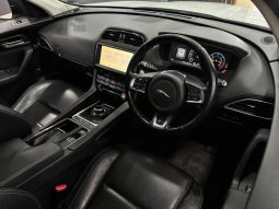 
										Jaguar F-Pace 2.0 D R Sport Awd (177kW) full									