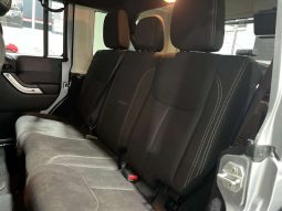 
										JEEP WRANGLER WRANGLER UNLTD SAHARA 3.6L V6 A/T full									