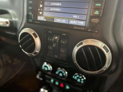 
										JEEP WRANGLER WRANGLER UNLTD SAHARA 3.6L V6 A/T full									