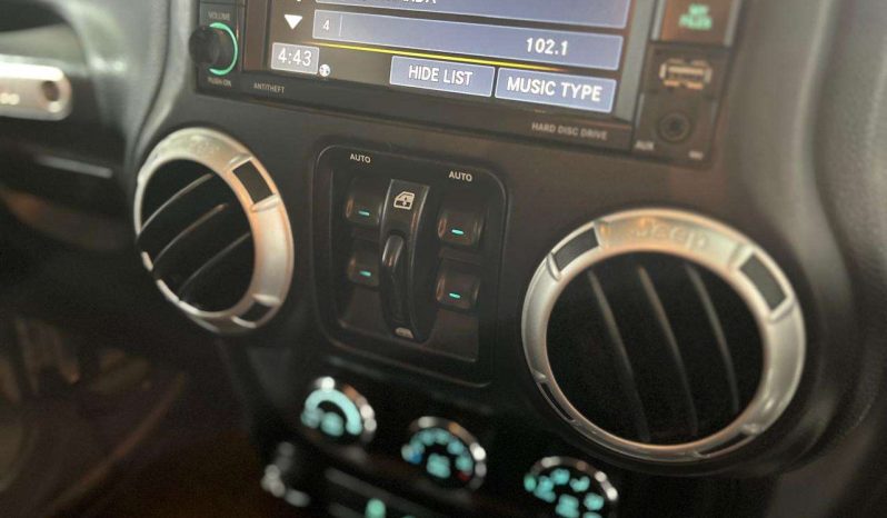 
								JEEP WRANGLER WRANGLER UNLTD SAHARA 3.6L V6 A/T full									