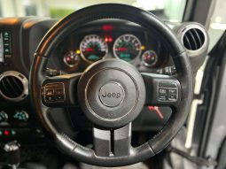 
										JEEP WRANGLER WRANGLER UNLTD SAHARA 3.6L V6 A/T full									