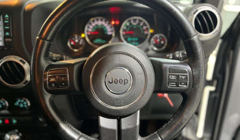 
								JEEP WRANGLER WRANGLER UNLTD SAHARA 3.6L V6 A/T full									