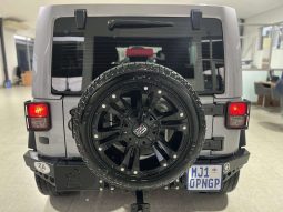 
										JEEP WRANGLER WRANGLER UNLTD SAHARA 3.6L V6 A/T full									