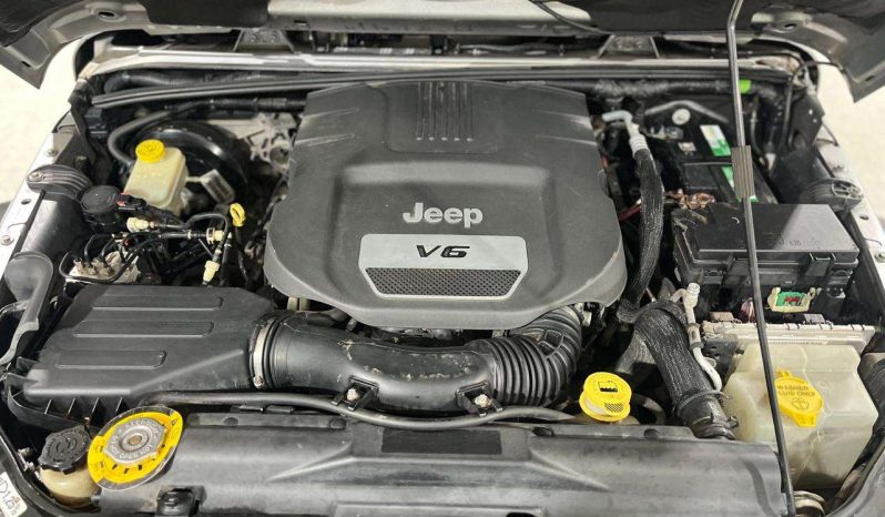 
								JEEP WRANGLER WRANGLER UNLTD SAHARA 3.6L V6 A/T full									