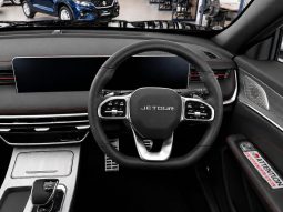 
										Jetour X70 Plus 1.5T Prestige full									