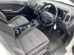 
										Kia Cerato 1.6 Ex 4-Door At full									
