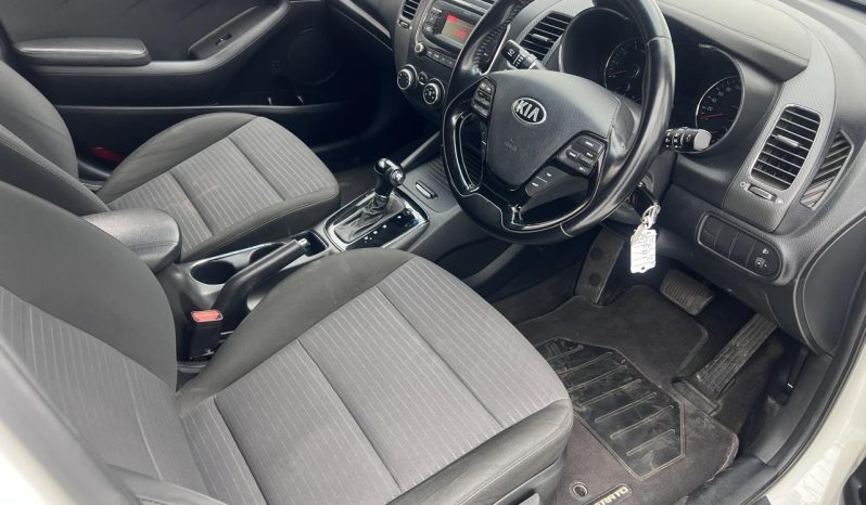 
								Kia Cerato 1.6 Ex 4-Door At full									