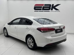 Kia Cerato 1.6 Ex 4-Door At