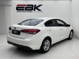 Kia Cerato 1.6 Ex 4-Door At