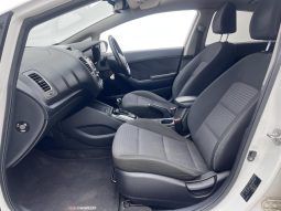 
										Kia Cerato 1.6 Ex 4-Door At full									