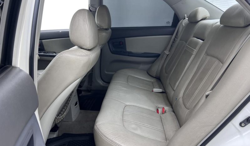 
								Kia Cerato 2.0 Crdi 4-Door full									