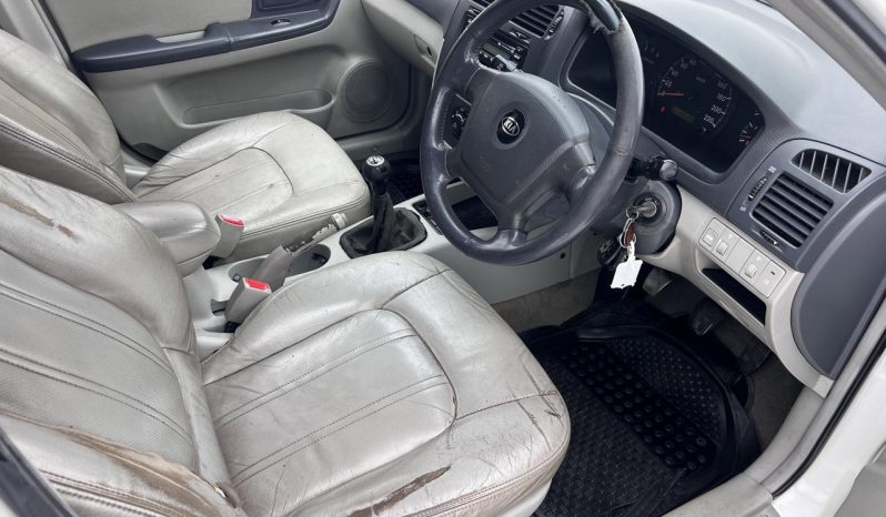 
								Kia Cerato 2.0 Crdi 4-Door full									
