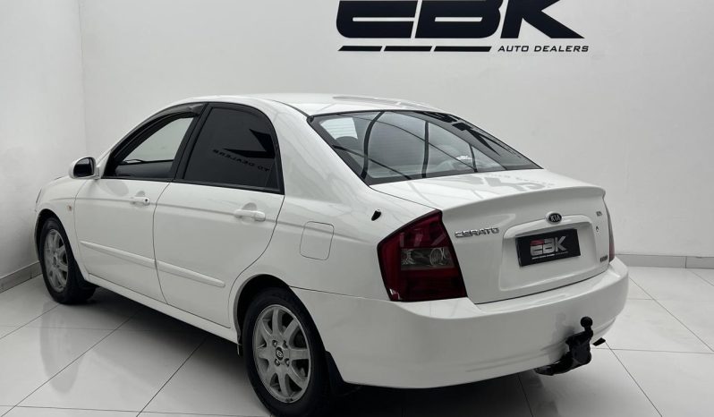 
								Kia Cerato 2.0 Crdi 4-Door full									