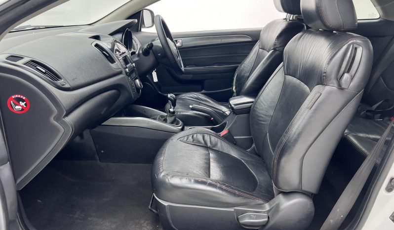 
								Kia Cerato 2.0 Koup full									