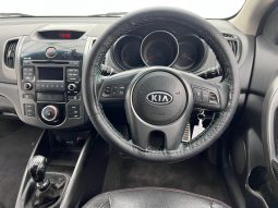 
										Kia Cerato 2.0 Koup full									