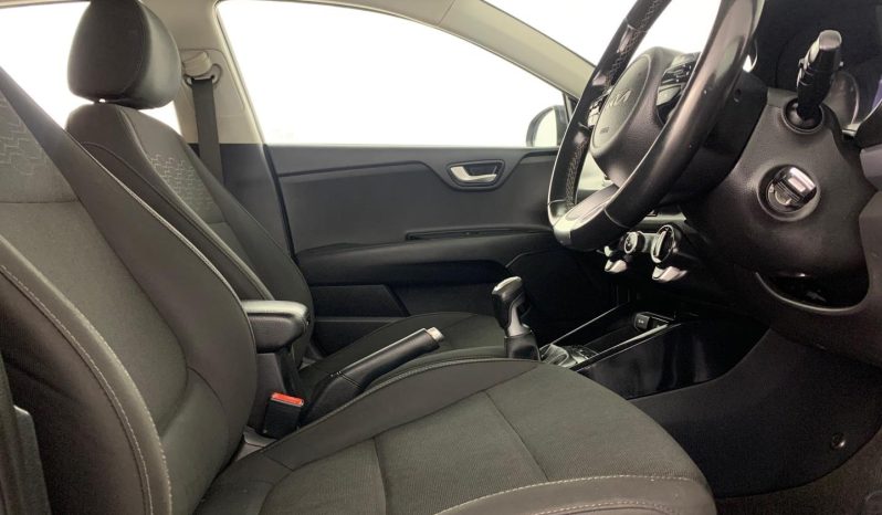 
								Kia Rio 1.4 Ex full									