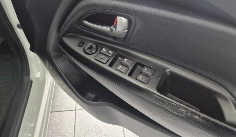 
								Kia Rio 1.4 Tec 5-Door full									