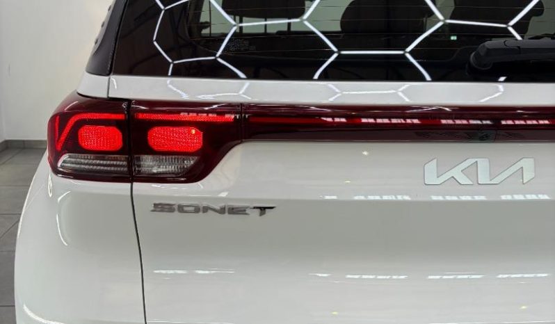 
								Kia Sonet 1.5 Ex full									