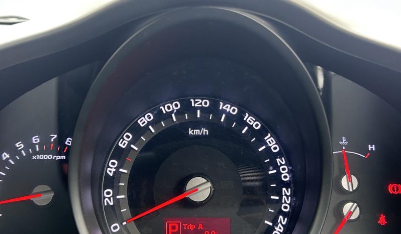 
								Kia Sportage 2.0 4X2 At full									