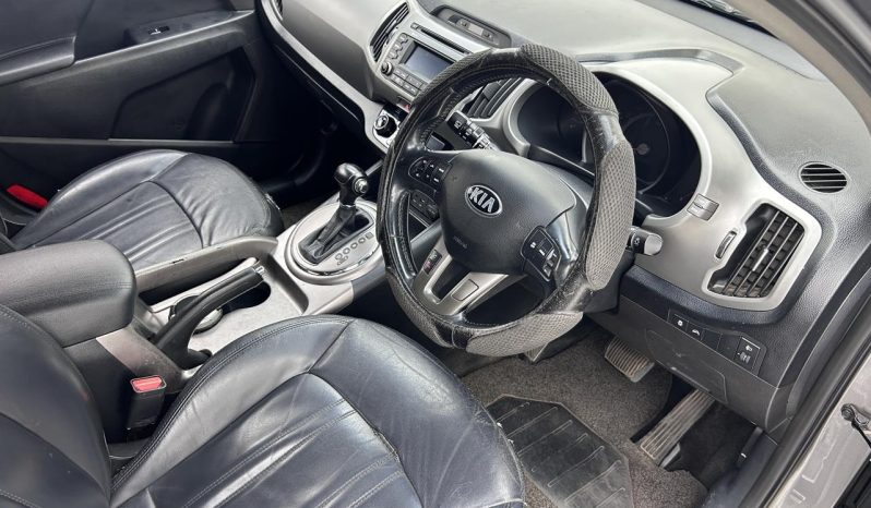 
								Kia Sportage 2.0 4X2 At full									