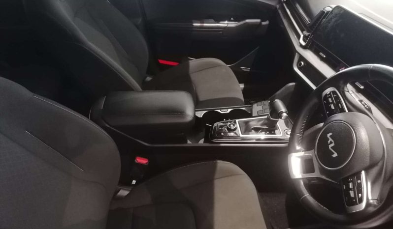 
								KIA SPORTAGE SPORTAGE 1.6 CRDI LX A/T full									