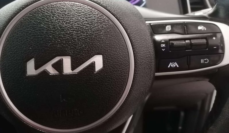 
								KIA SPORTAGE SPORTAGE 1.6 CRDI LX A/T full									