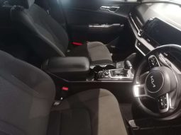 
										KIA SPORTAGE SPORTAGE 1.6 CRDI LX A/T full									