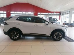 
										KIA SPORTAGE SPORTAGE 1.6 CRDI LX A/T full									
