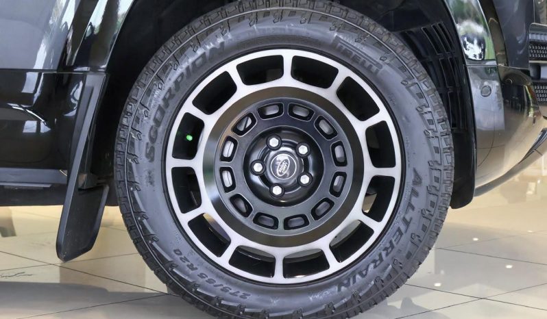 
								Land Rover Defender 110 3.0D D350 X-Dynamic Hse (257kW) full									