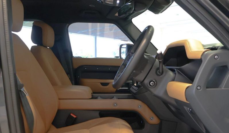 
								Land Rover Defender 110 3.0D D350 X-Dynamic Hse (257kW) full									