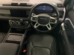 
										Land Rover Defender 110 AWD 2.0 D 177kW D240 X-Dynamic SE full									