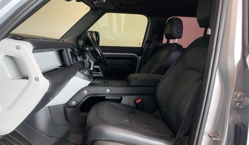 
								Land Rover Defender 110 AWD 2.0 D 177kW D240 X-Dynamic SE full									