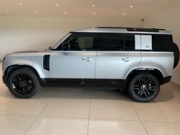 Land Rover Defender 110 AWD 2.0 D 177kW D240 X-Dynamic SE