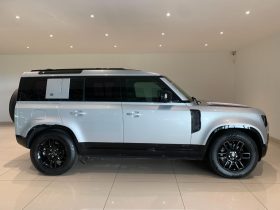Land Rover Defender 110 AWD 2.0 D 177kW D240 X-Dynamic SE