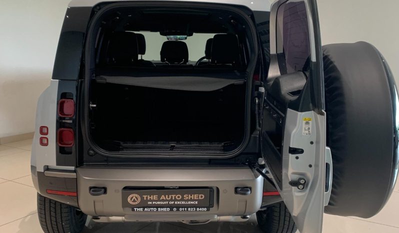 
								Land Rover Defender 110 AWD 2.0 D 177kW D240 X-Dynamic SE full									