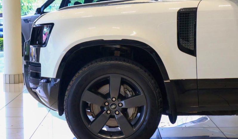 
								Land Rover Defender 110 D300 X-Dynamic Hse Awd (221kW) full									