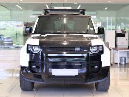 
										Land Rover Defender 110 D300 X-Dynamic Hse Awd (221kW) full									