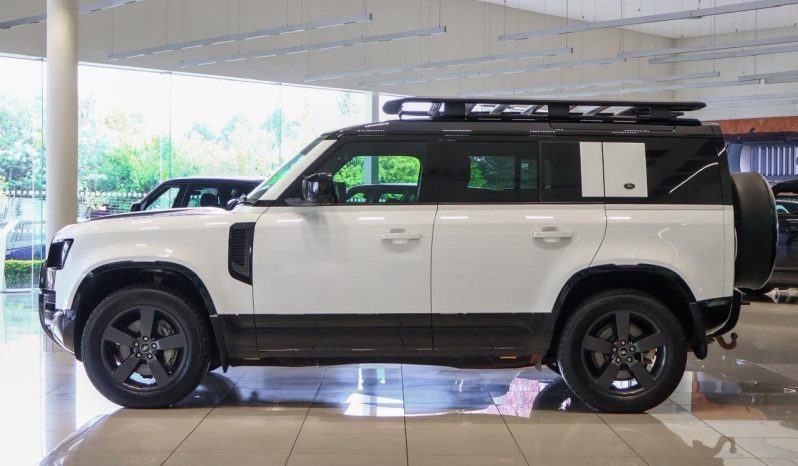 
								Land Rover Defender 110 D300 X-Dynamic Hse Awd (221kW) full									
