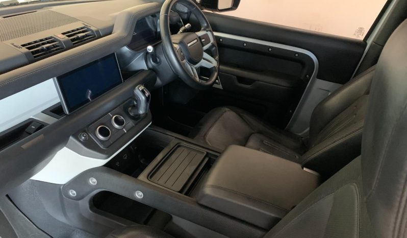 
								Land Rover Defender 90 AWD 3.0 P 294kW P400 X-Dynamic SE full									