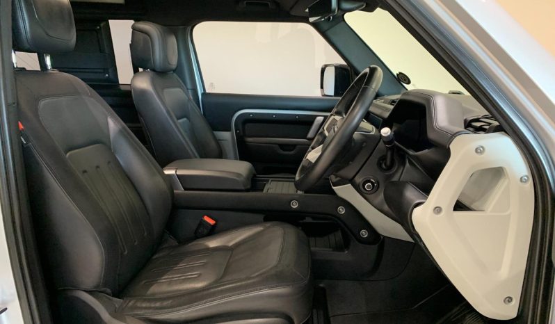 
								Land Rover Defender 90 AWD 3.0 P 294kW P400 X-Dynamic SE full									