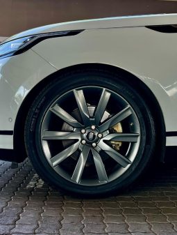 
										Land Rover Range Rover Velar 3.0 D275 Hse (202kW) full									