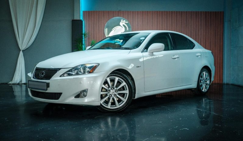 
								Lexus Is250 250 Se At full									