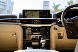 
										Lexus LX 570 full									