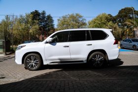 Lexus LX 570