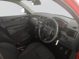 
										Mahindra KUV 100 1.2 K6+ Dare full									
