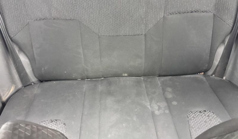 
								Mahindra Kuv 100 Nxt 1.2 K2+ full									