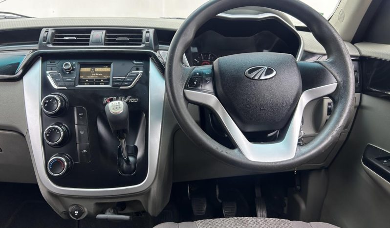 
								Mahindra Kuv 100 Nxt 1.2 K6+ full									