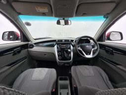 
										Mahindra Kuv 100 Nxt 1.2 K6+ full									
